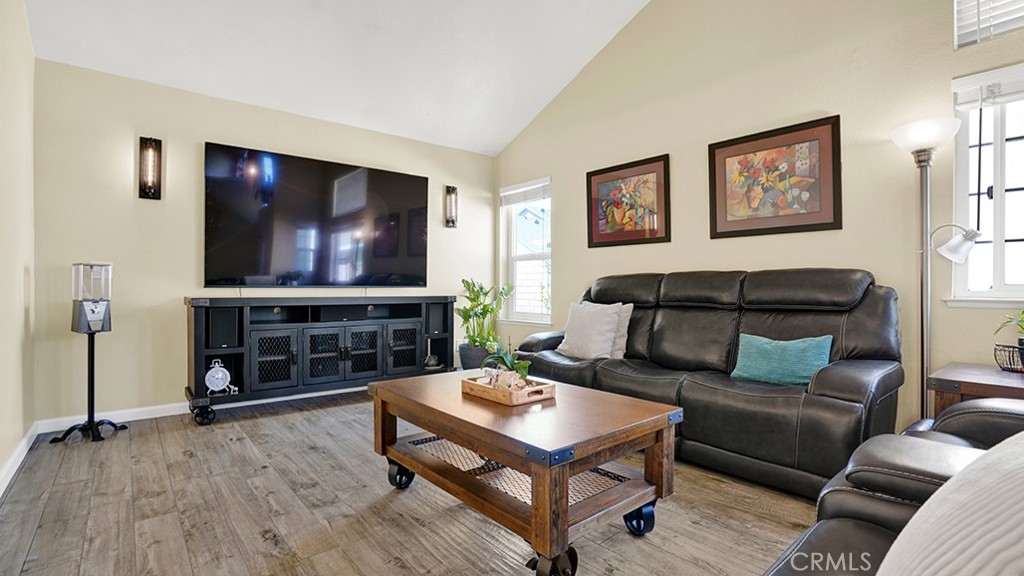 3108 Antler, Ontario
