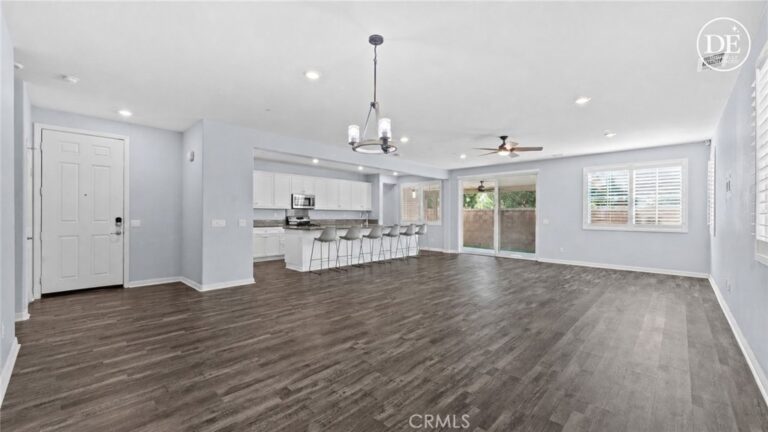 3147 E Yellowstone Drive, Ontario
