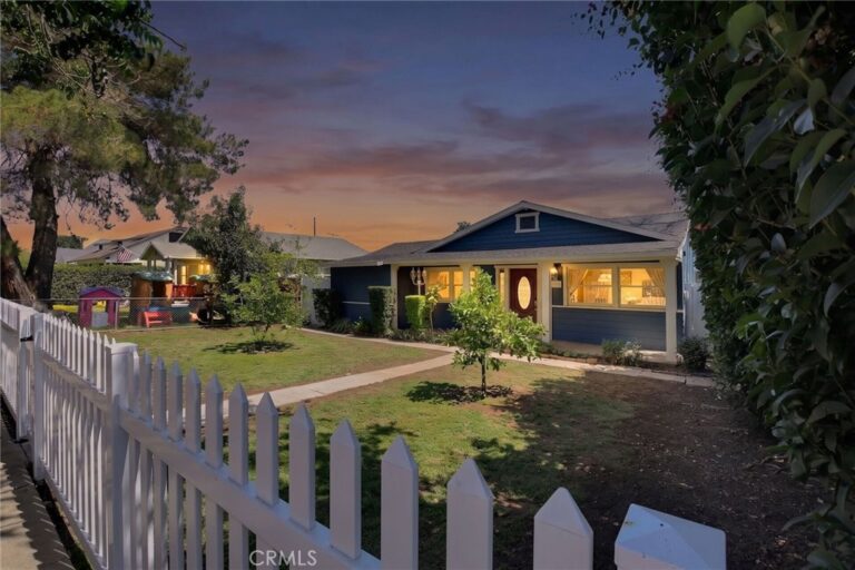 316 W 5th Street, San Dimas
