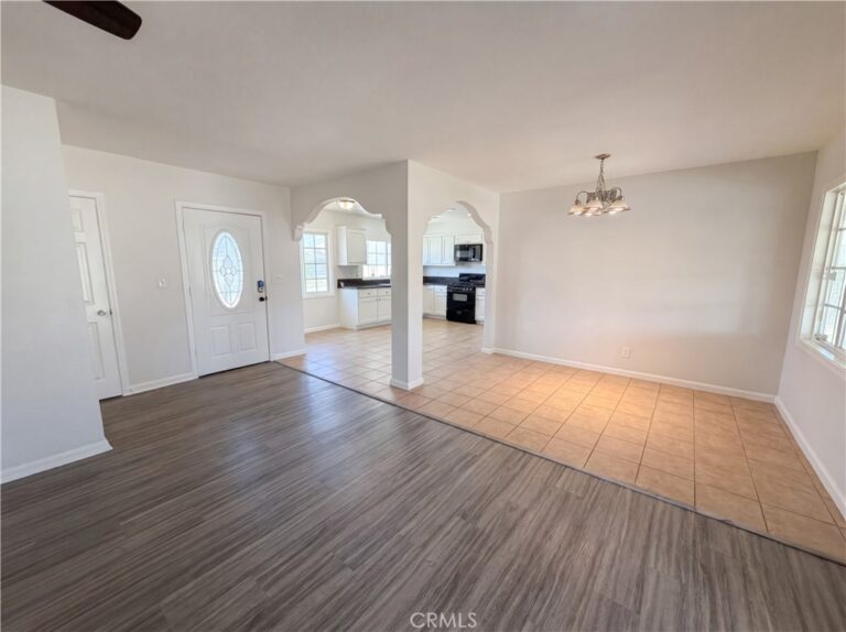 322 E Mariposa, Rialto