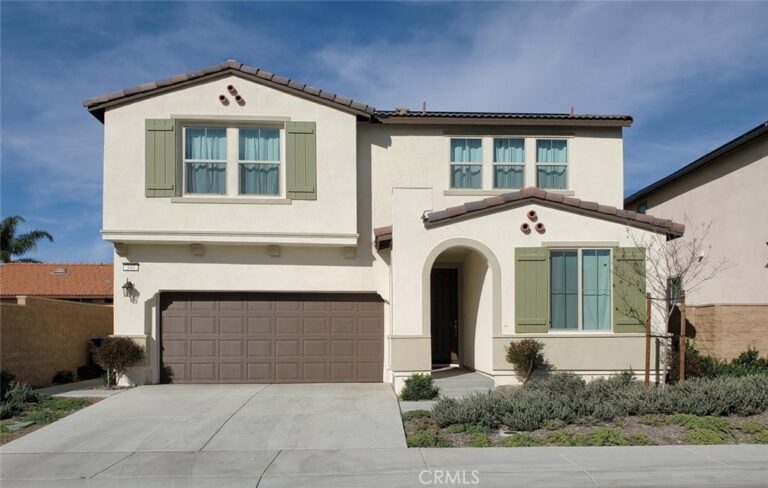 340 Lilly, Rialto
