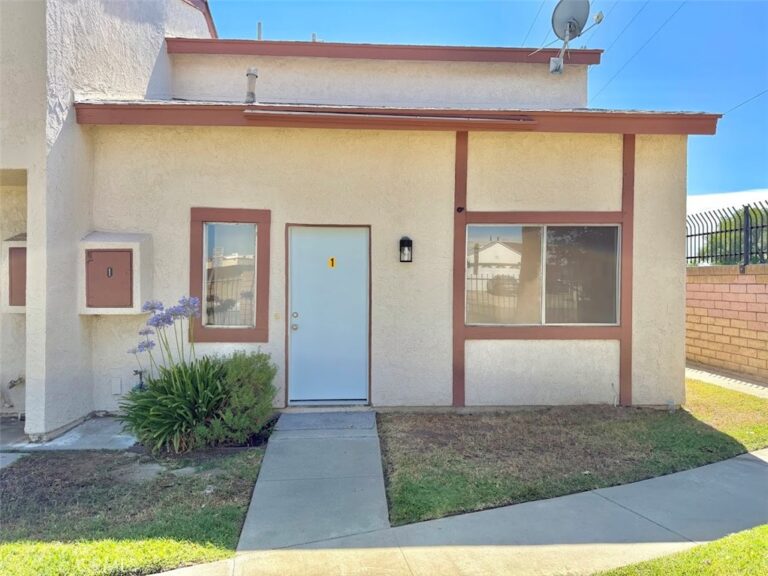 345 N Eucalyptus Avenue #1, Rialto