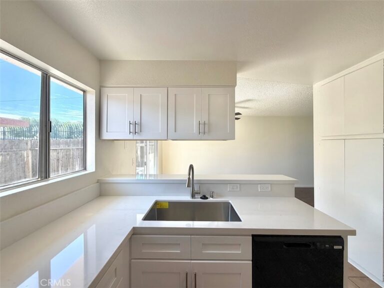 345 N Eucalyptus Avenue #1, Rialto