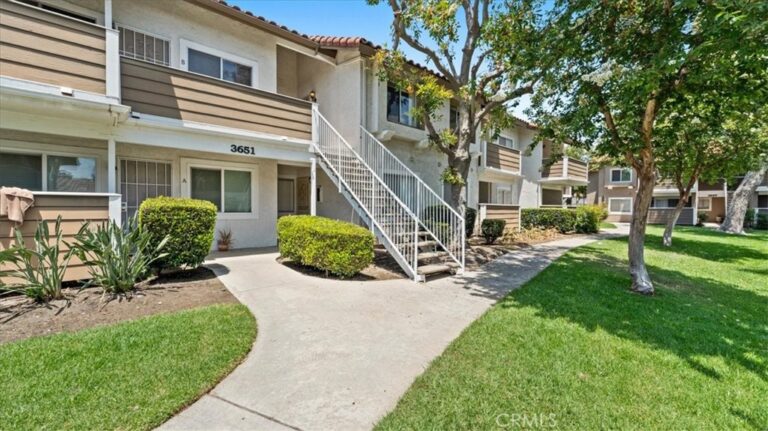 3651 Country Oaks Loop #D, Ontario