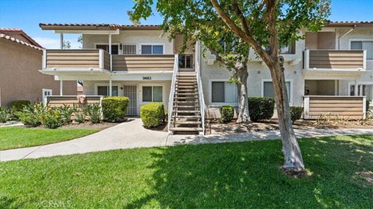 3651 Country Oaks Loop #D, Ontario