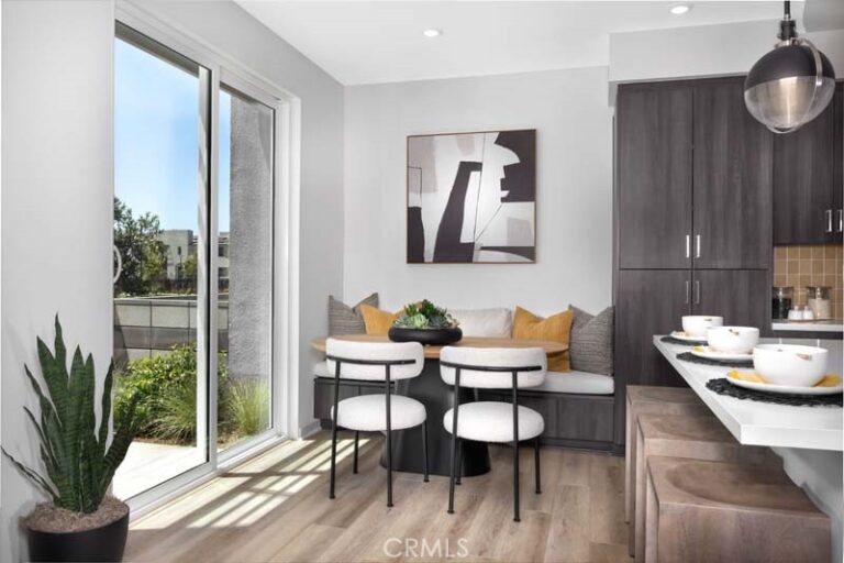 3660 W S. Eichler Paseo #1, Ontario