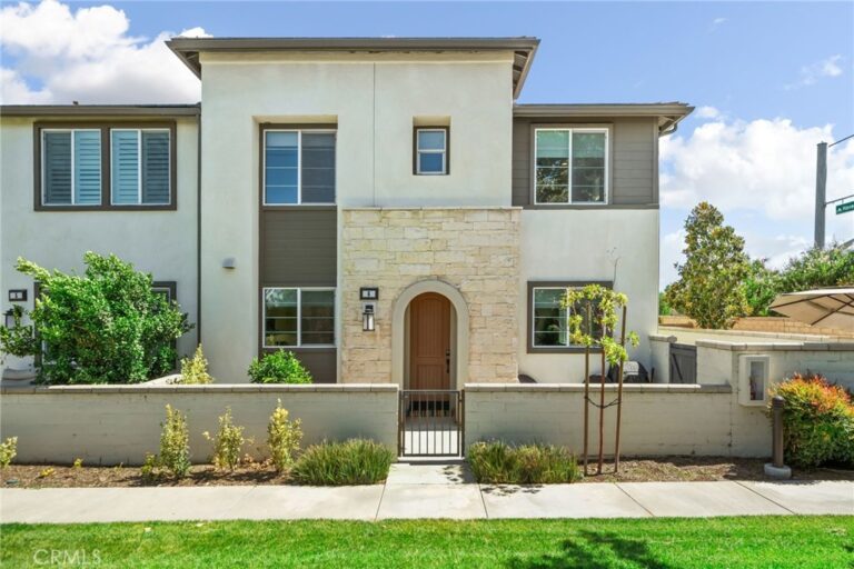 3860 S Oasis Paseo #6, Ontario