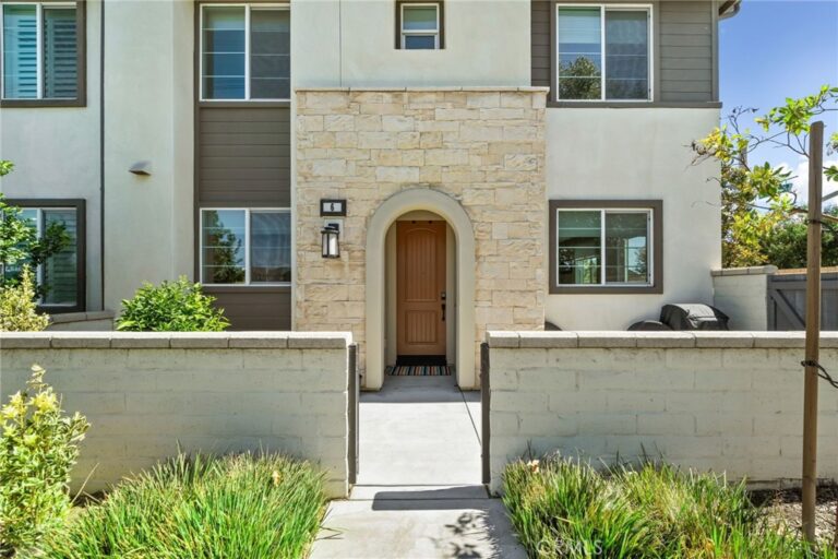 3860 S Oasis Paseo #6, Ontario