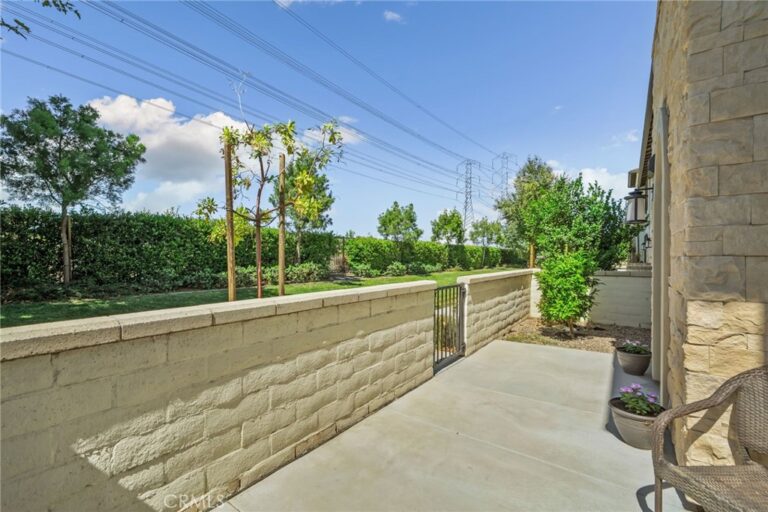 3860 S Oasis Paseo #6, Ontario