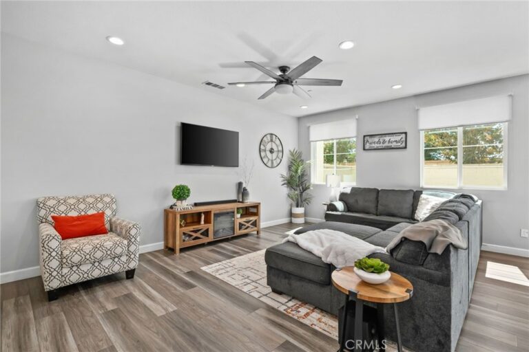 3860 S Oasis Paseo #6, Ontario