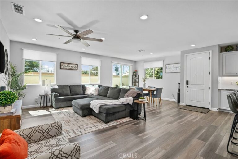 3860 S Oasis Paseo #6, Ontario