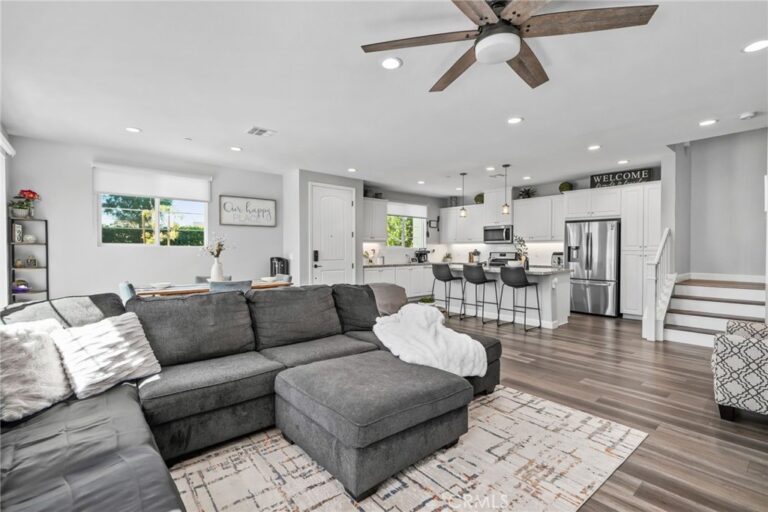 3860 S Oasis Paseo #6, Ontario