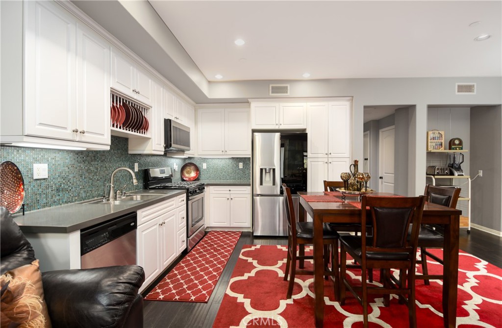 3980 E Bethany #5, Ontario