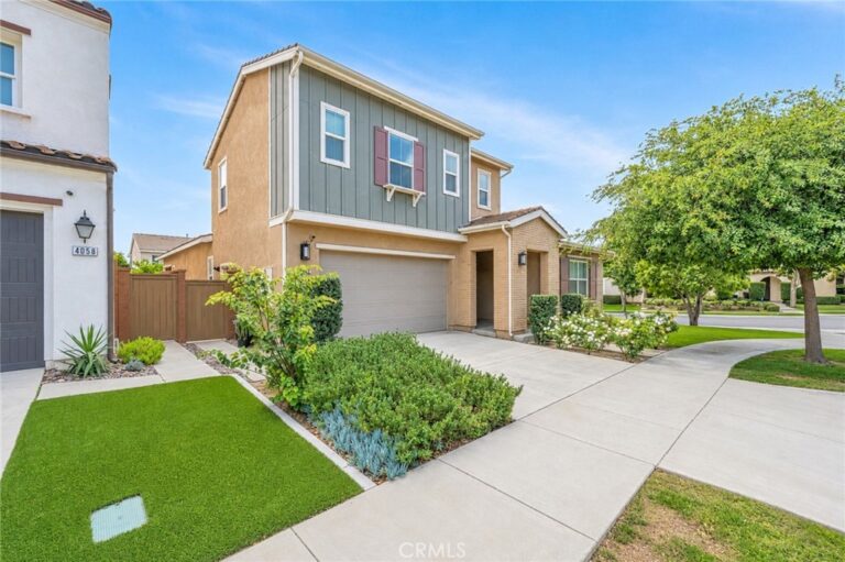 4048 E Groveland, Ontario