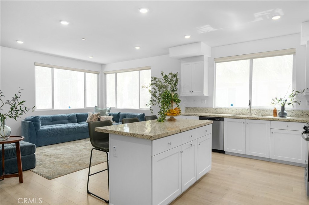 4102 E Axis Privado #101, Ontario