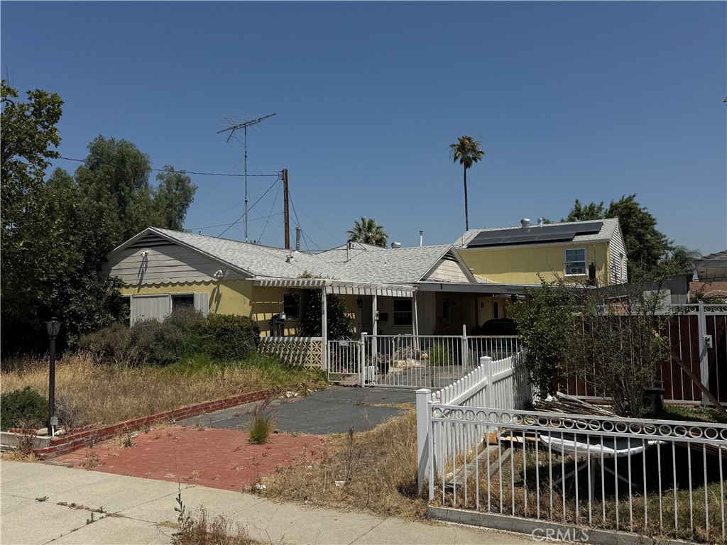 412 W 3rd, Rialto