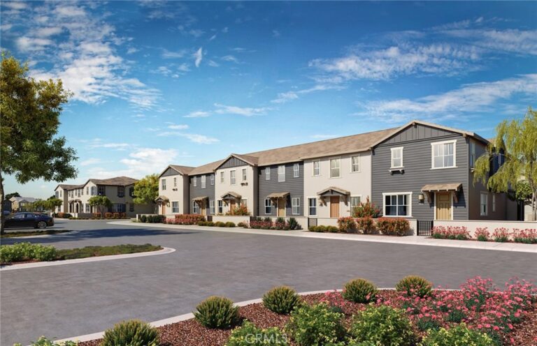 4247 East Honeybee Paseo, Ontario