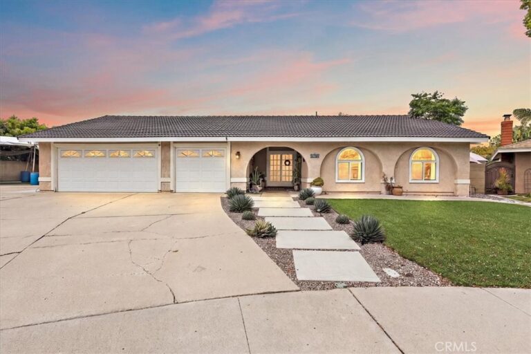 4248 Stone, La Verne