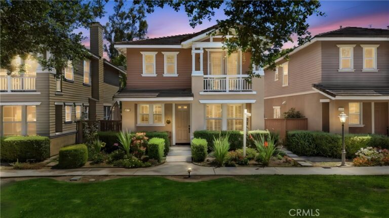 4257 Emerald, La Verne