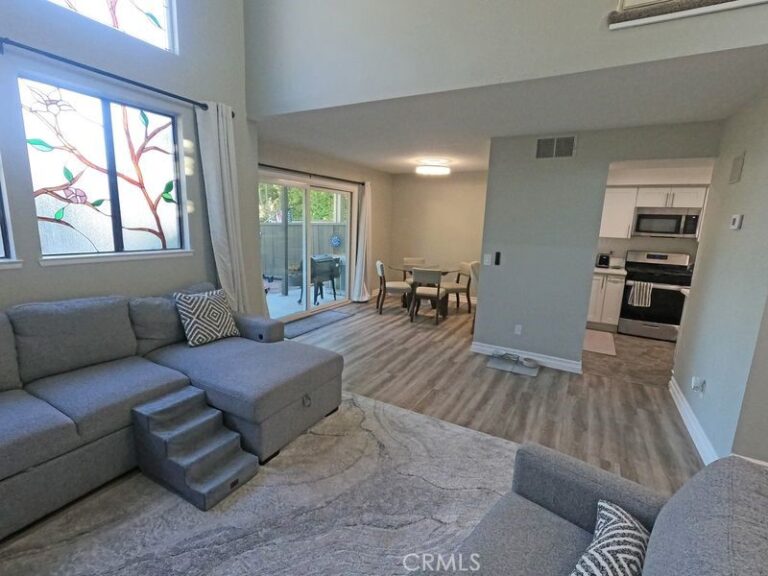 4679 canyon park lane, La Verne