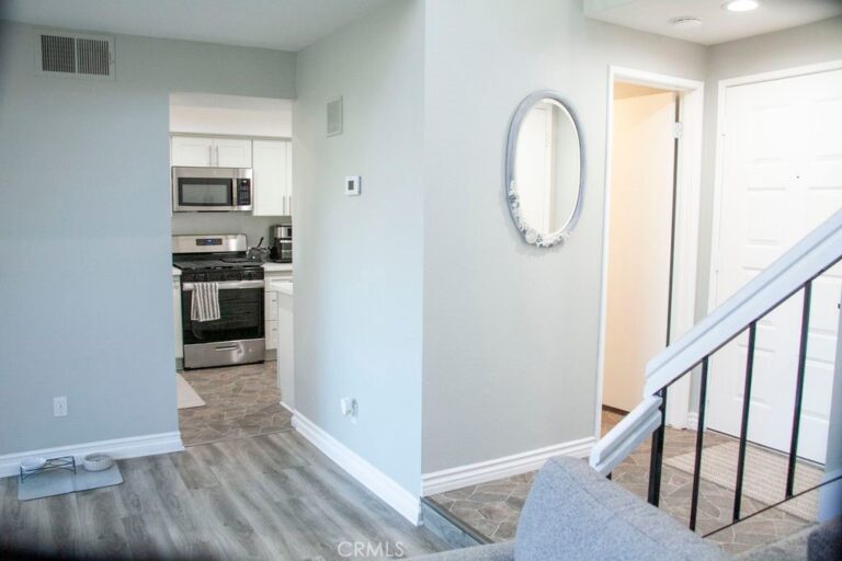 4679 canyon park lane, La Verne