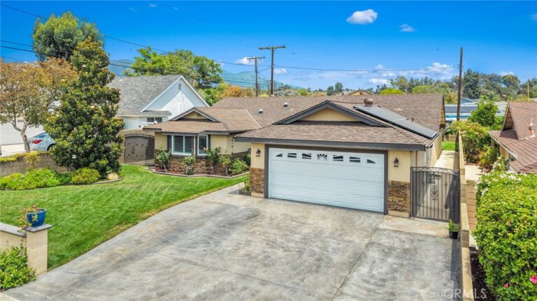 4766 Westside, La Verne