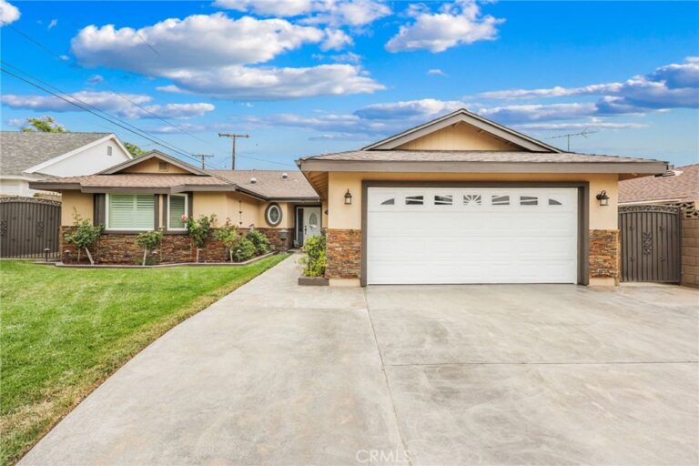 4766 Westside, La Verne