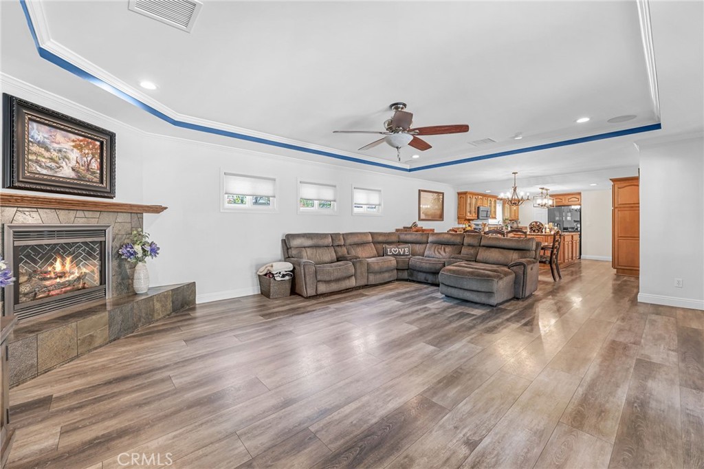 4766 Westside, La Verne