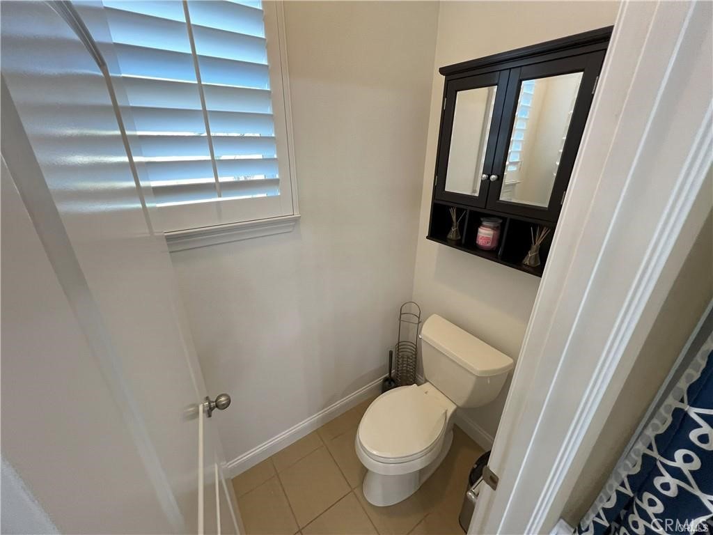 4866 Stoneglen Avenue, Fontana