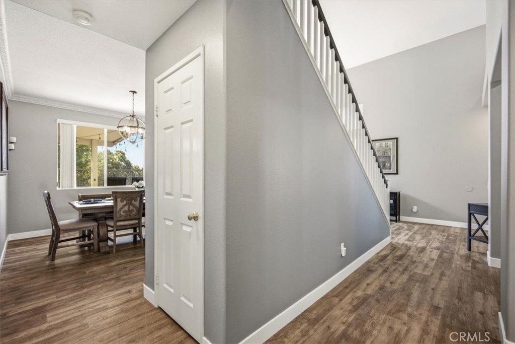5065 Columbia, Fontana