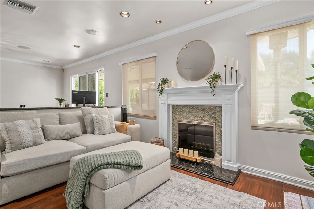 518 Converse, Claremont