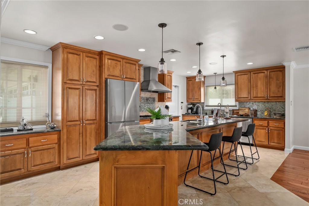 518 Converse, Claremont