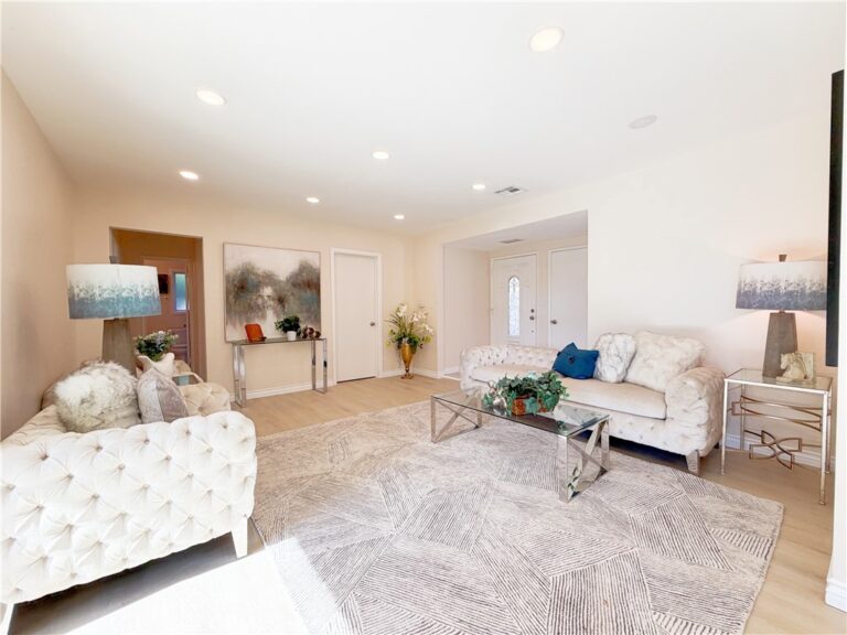 533 Geneva, Claremont
