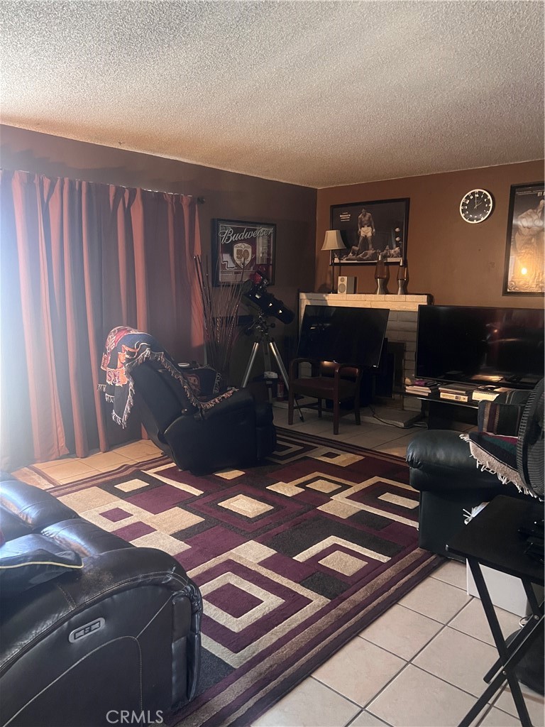 543 N Pampas, Rialto