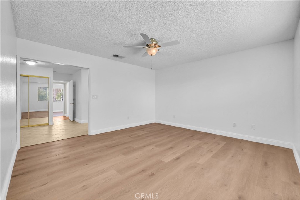 553 E Home, Rialto