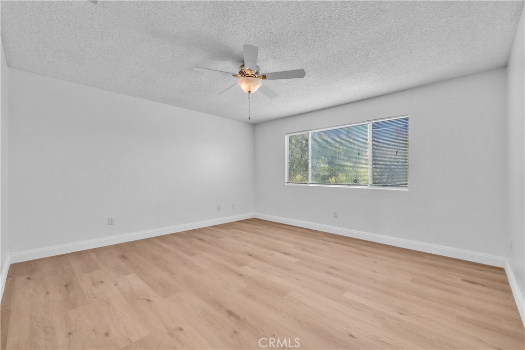 553 E Home, Rialto