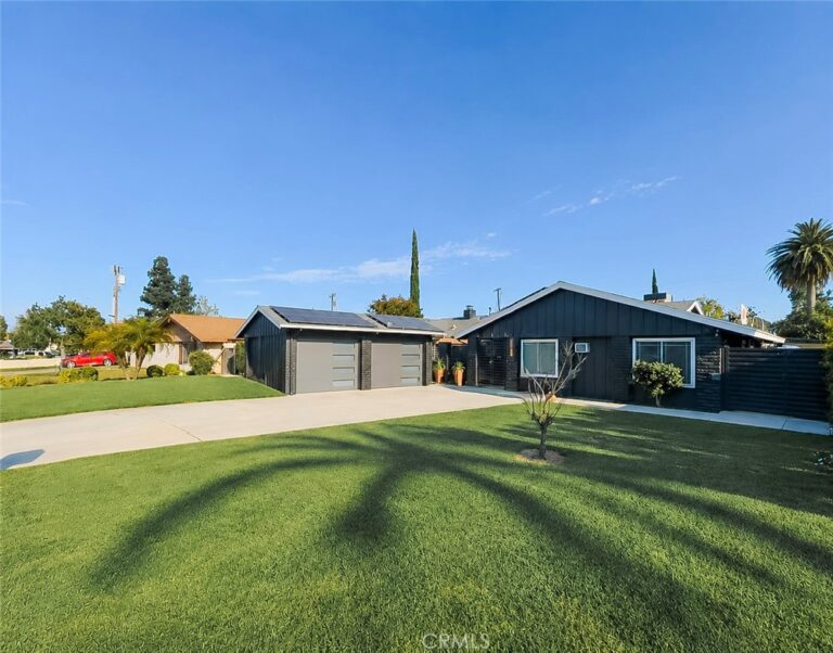 5602 Sycamore, Rialto