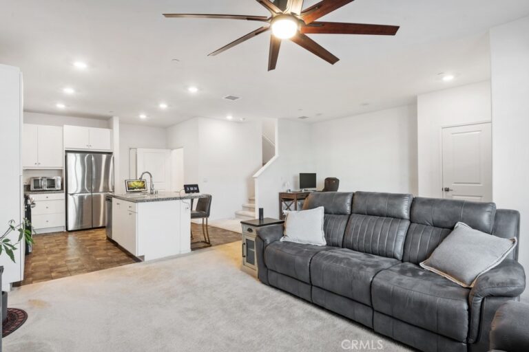 5664 Kate Way #3, Fontana