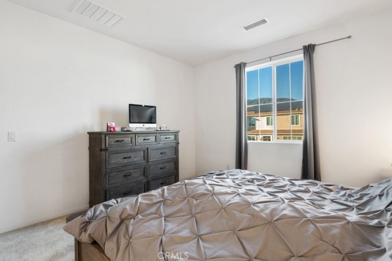 5664 Kate Way #3, Fontana