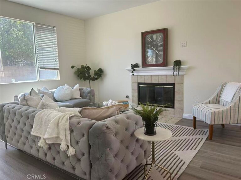5784 Hacienda Way, Fontana