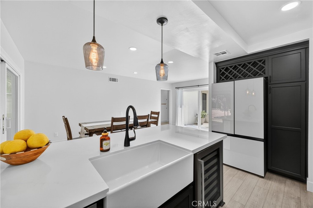 587 Sycamore Avenue, Claremont