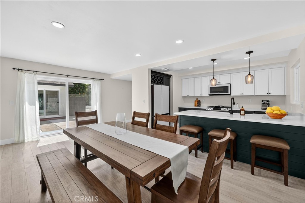 587 Sycamore Avenue, Claremont