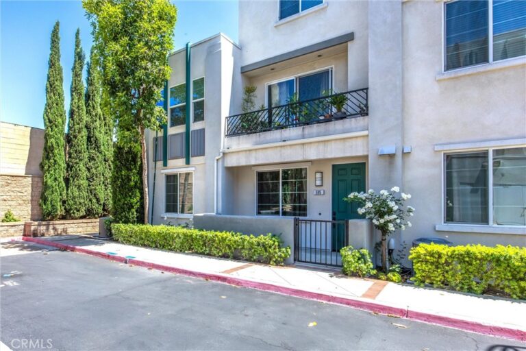 595 Orlando Court, Upland