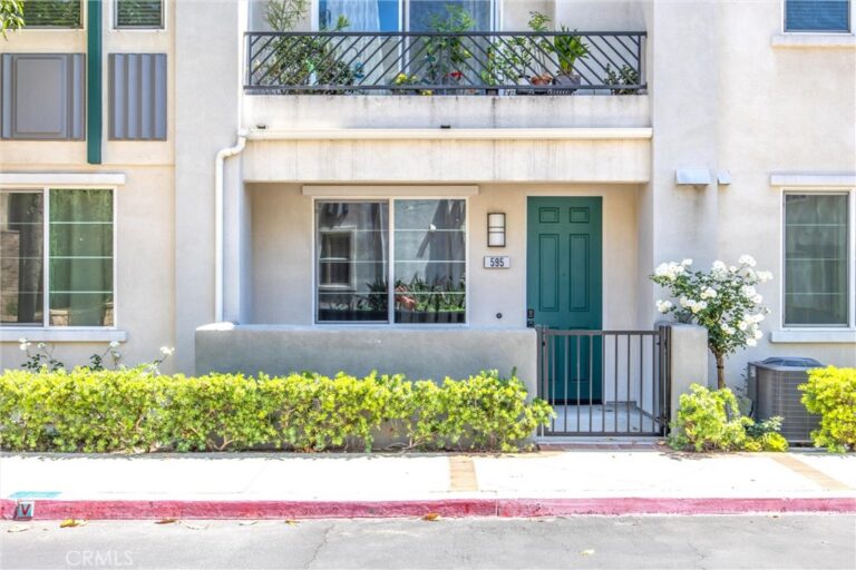 595 Orlando Court, Upland