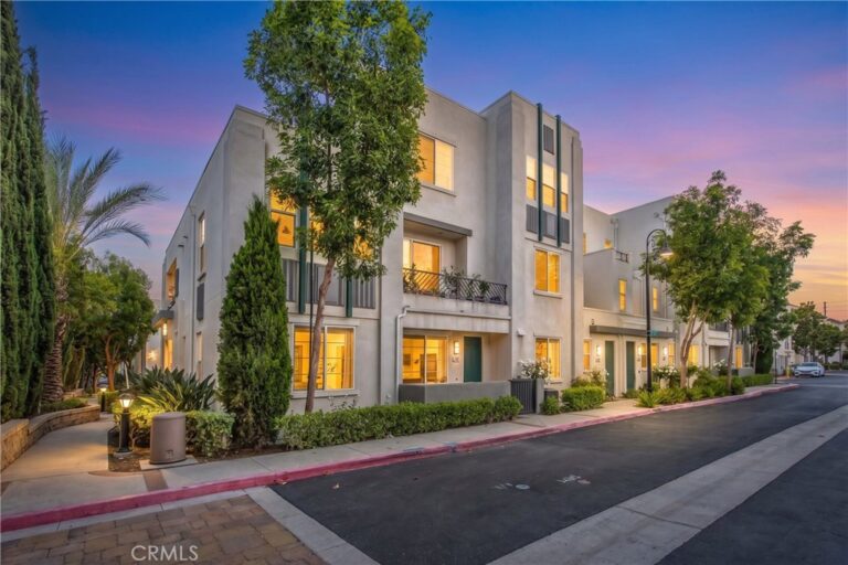 595 Orlando Court, Upland