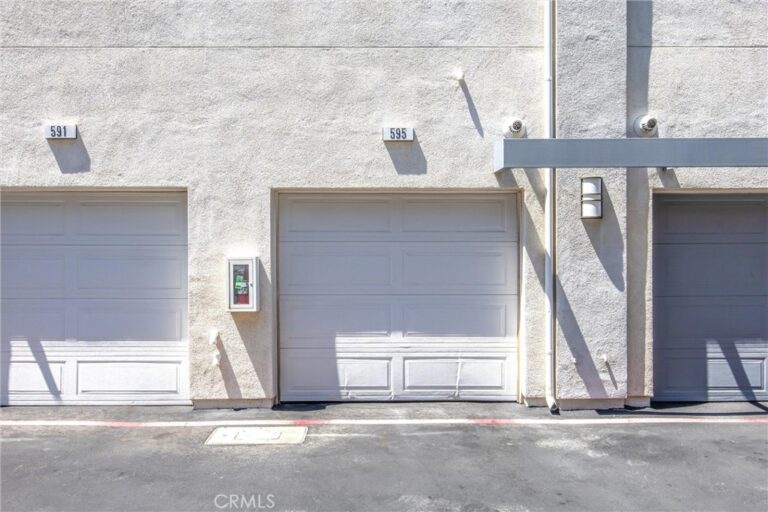 595 Orlando Court, Upland