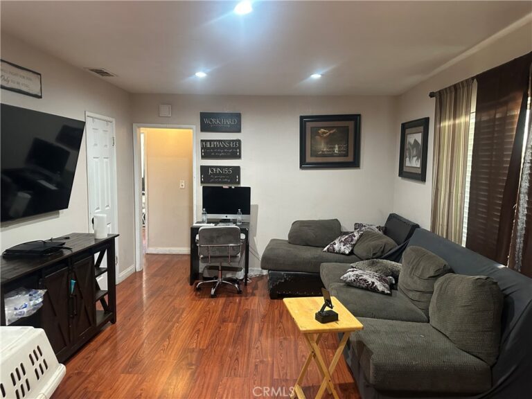 598 E Wilson, Rialto