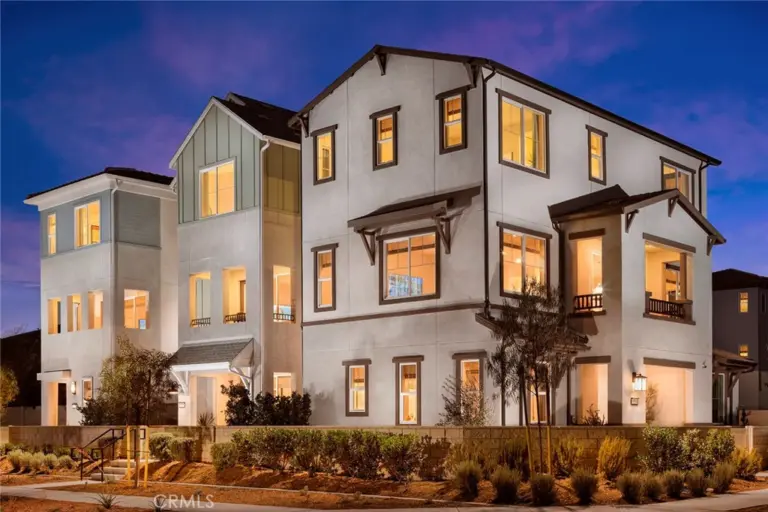 6038 Burren Way, Eastvale