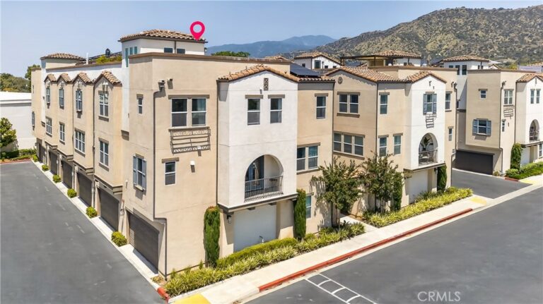 623 W Foothill #39, Glendora