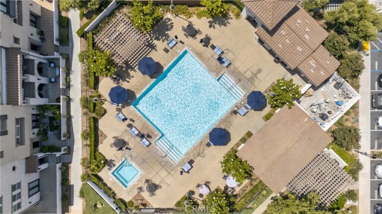 623 W Foothill #39, Glendora